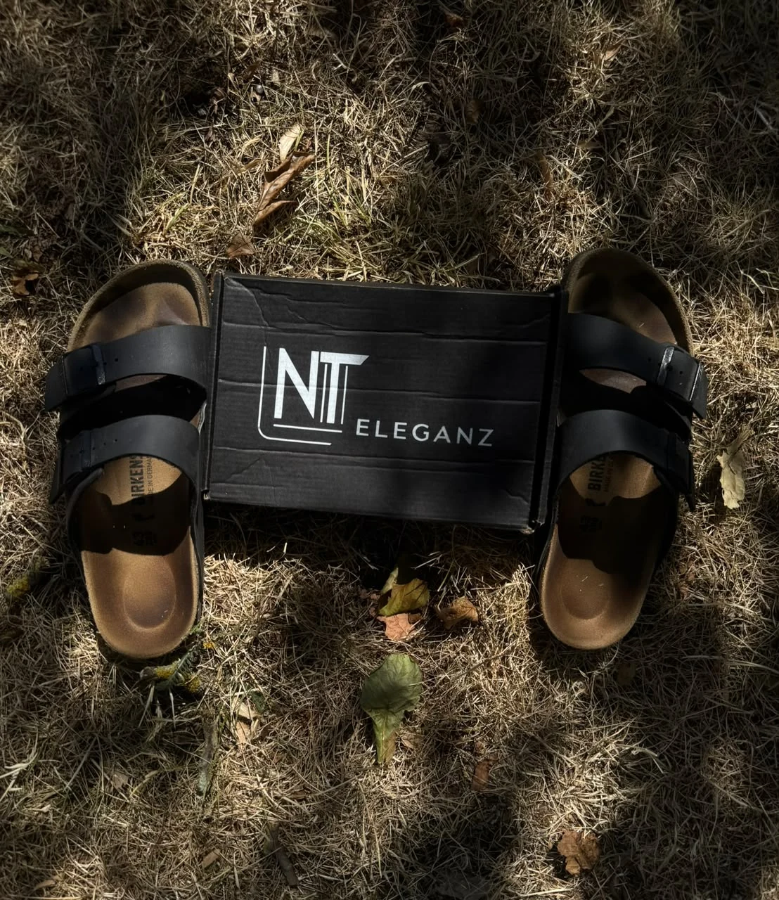 Calçados Birkenstock e caixa NT Eleganz